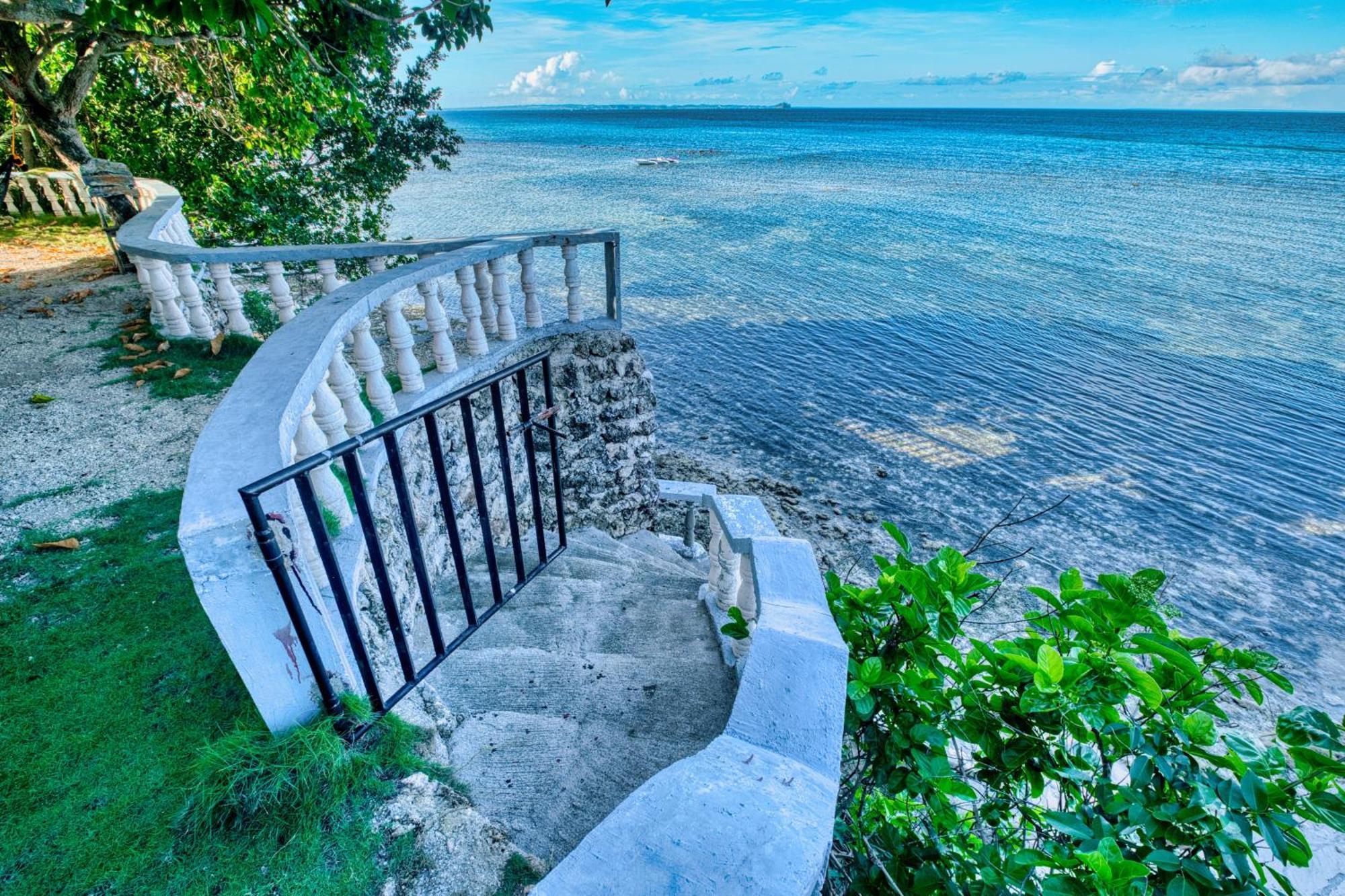 Pilar Pilapil Beach Resort Daanbantayan Exterior photo