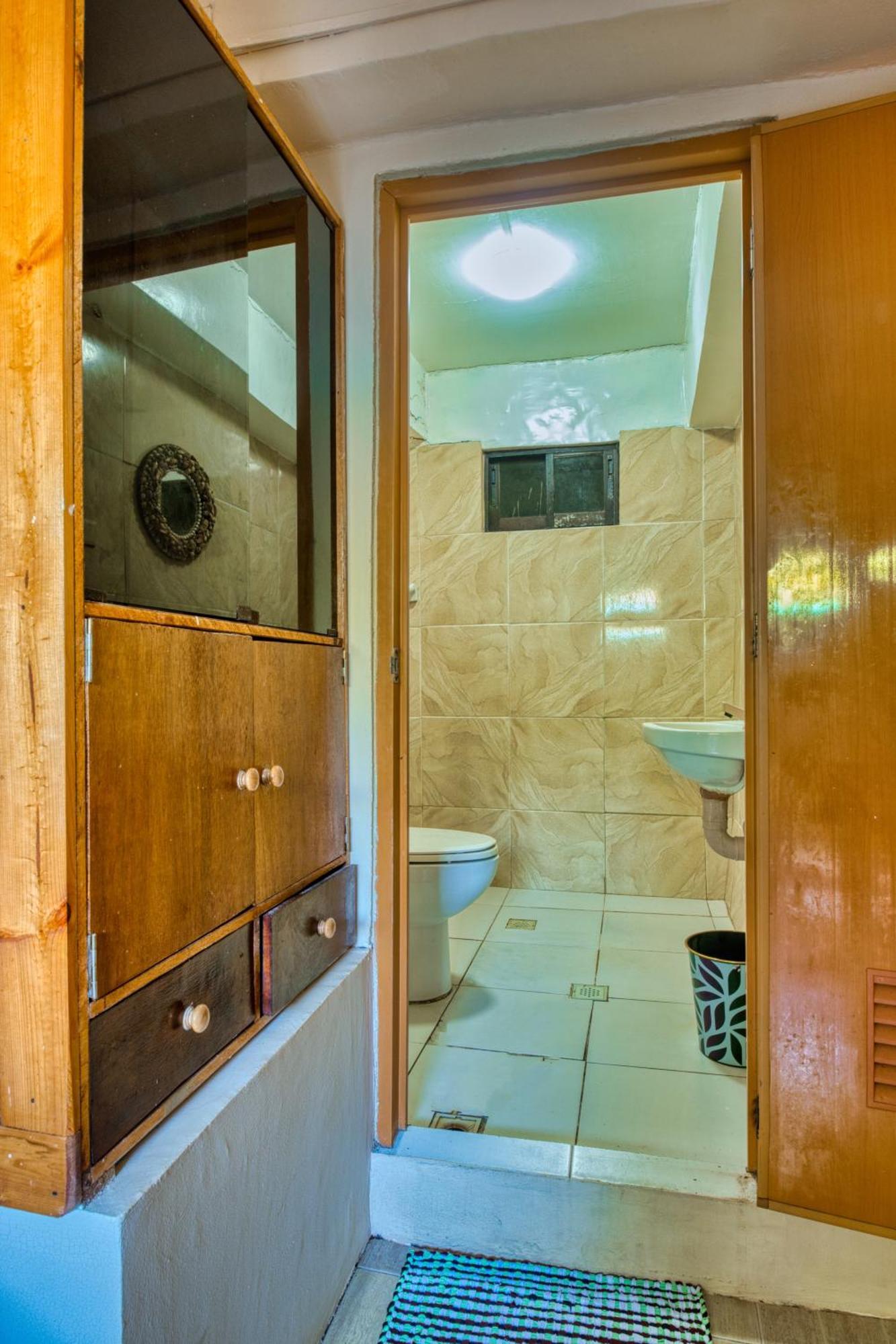Pilar Pilapil Beach Resort Daanbantayan Room photo