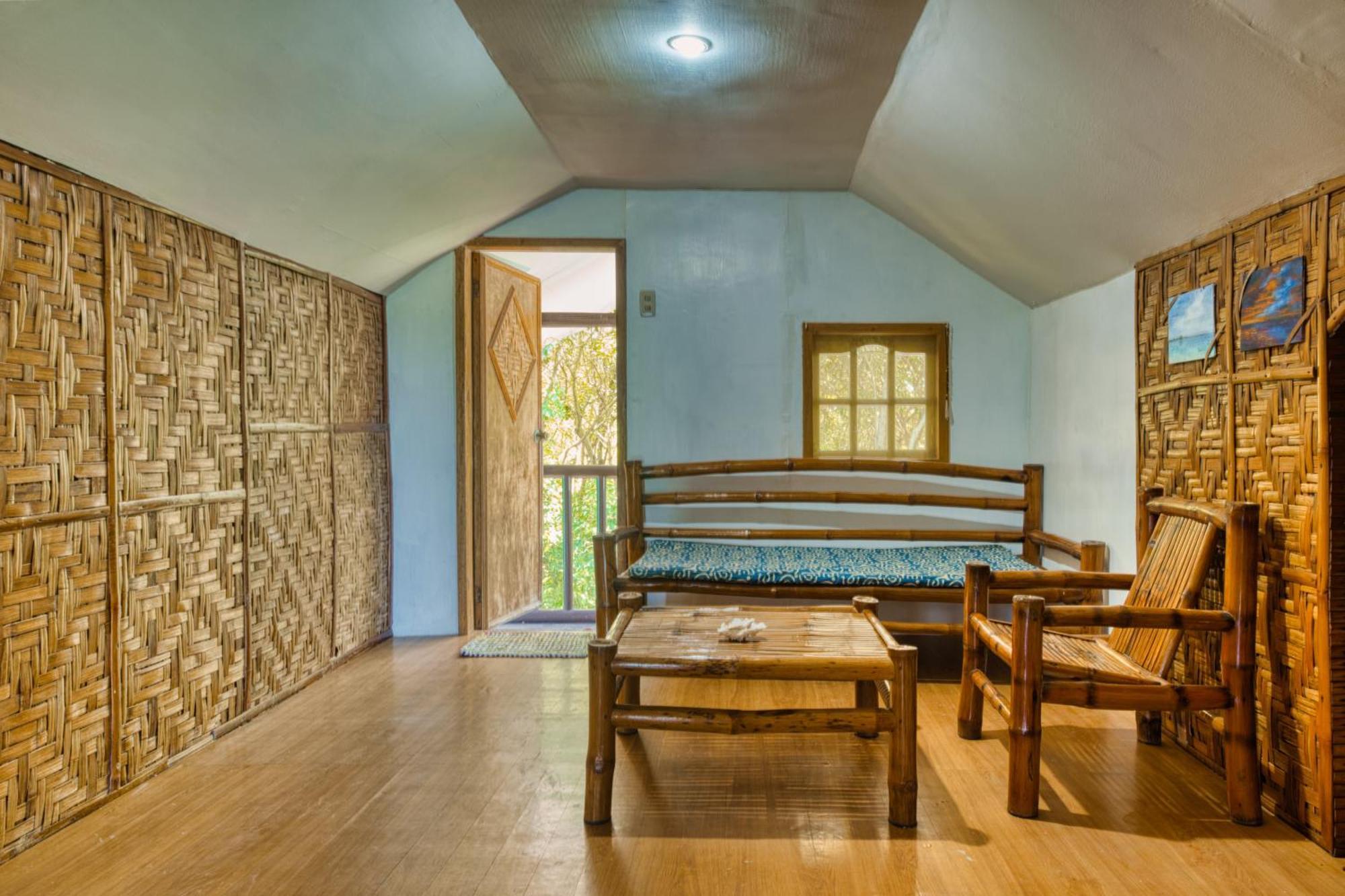 Pilar Pilapil Beach Resort Daanbantayan Room photo